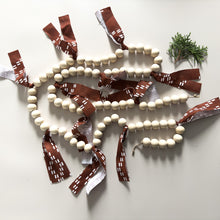 Load image into Gallery viewer, Holiday Linen Garlands - Niizh Red Earth
