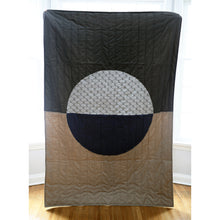 Load image into Gallery viewer, Grandmother Moon Quilt in Niswi/Blue
