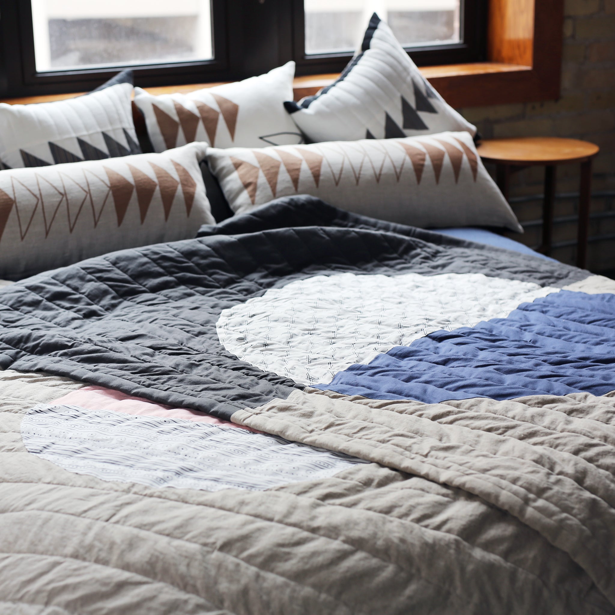 Quilts & Blankets