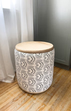 Load image into Gallery viewer, Wii-kondii-wag Drum Stools
